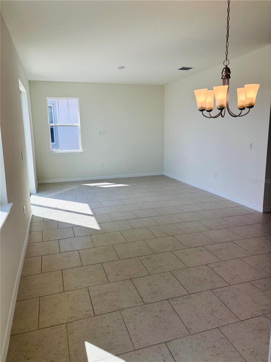 2318 Selenia St