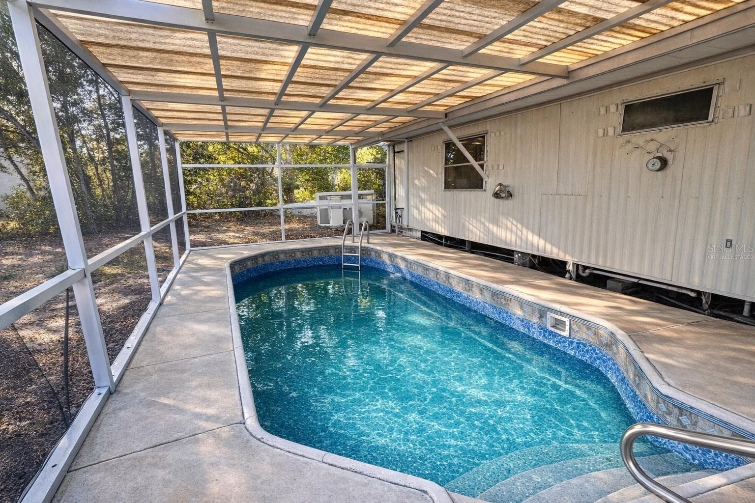 8095 Western Circle Dr photo 4