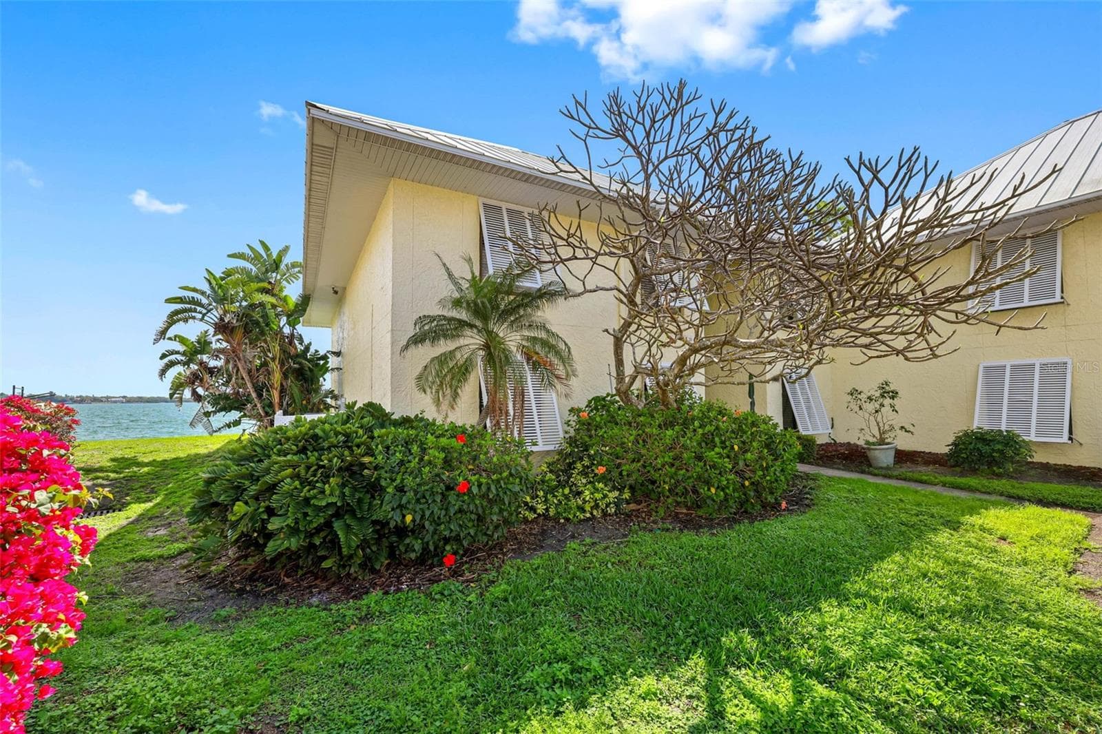 7300 Sunshine Skyway Ln S #210 photo 4