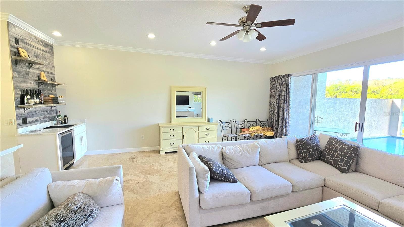 1806 Lago Vista Blvd photo 4