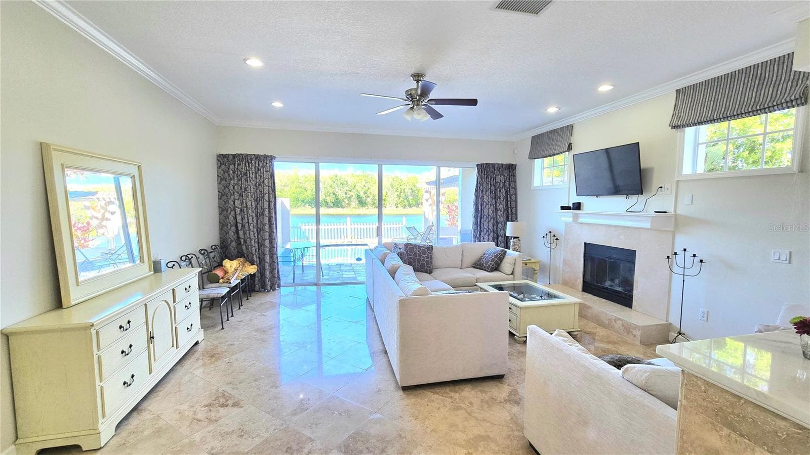 1806 Lago Vista Blvd photo 5