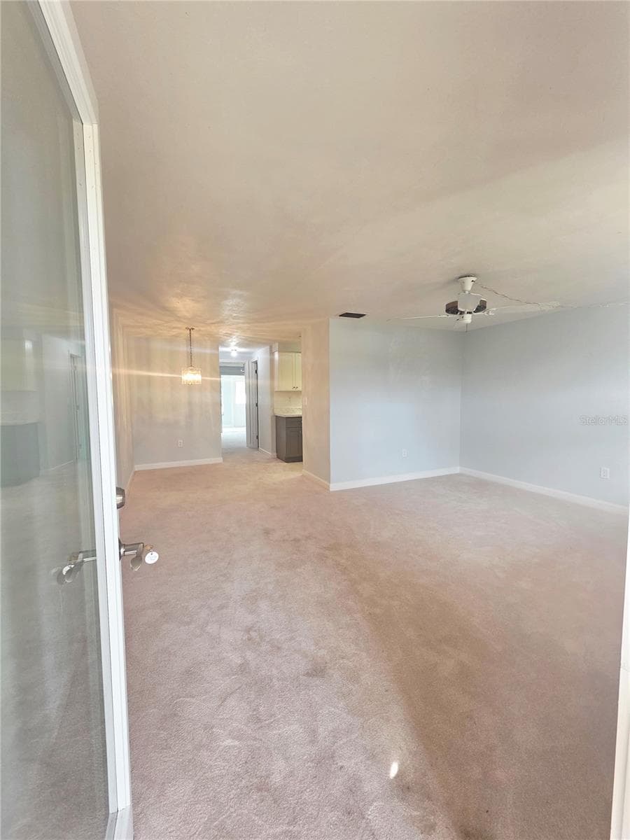 4461 Rustic Dr photo 4