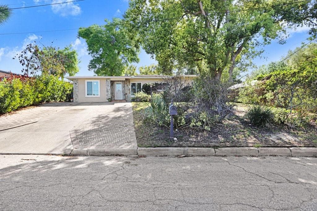 6703 N River Blvd photo 3
