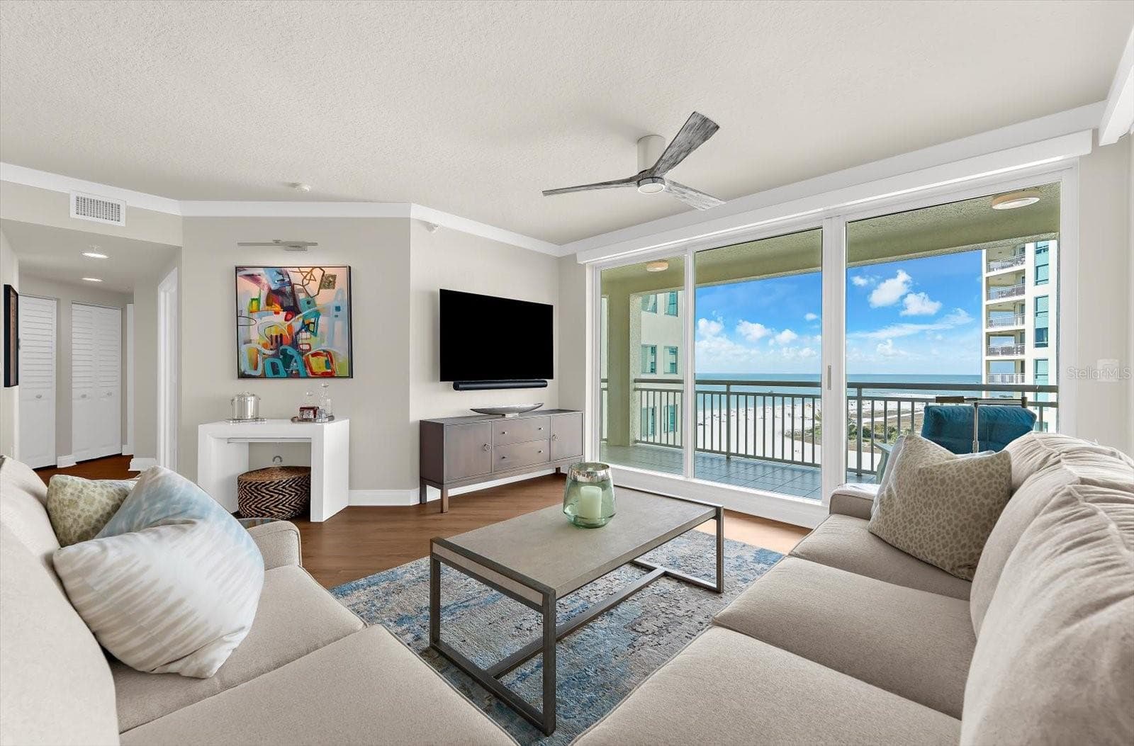 1180 Gulf Blvd #1504 photo 4