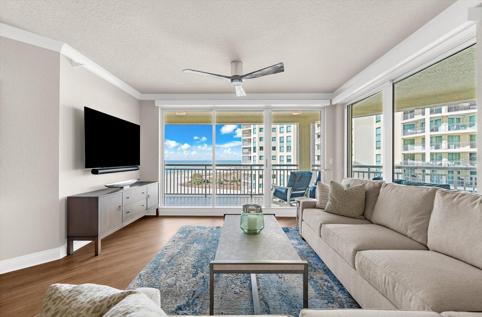 1180 Gulf Blvd #1504 photo 5