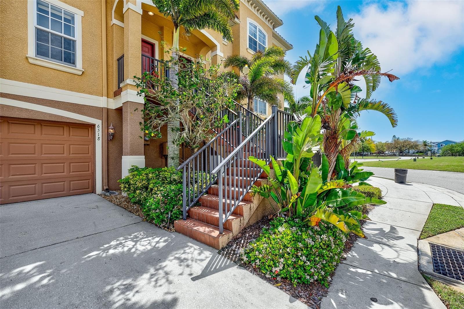 6518 Sand Shore Ln photo 4