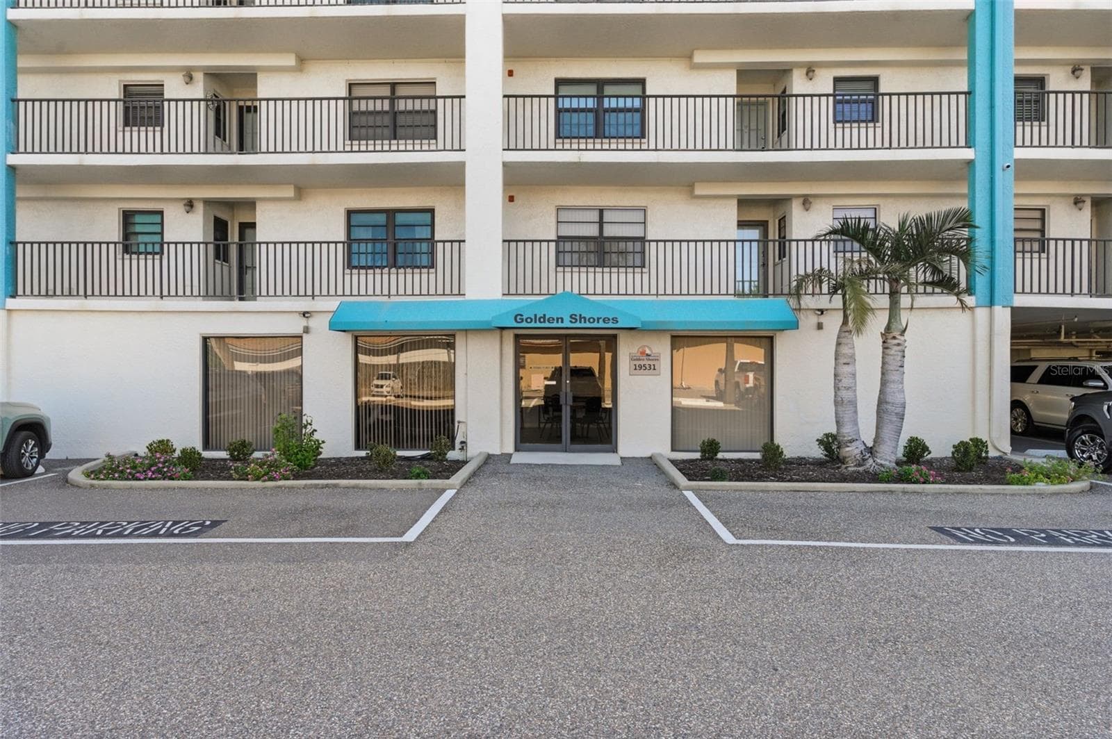 19531 Gulf Blvd #609 photo 3