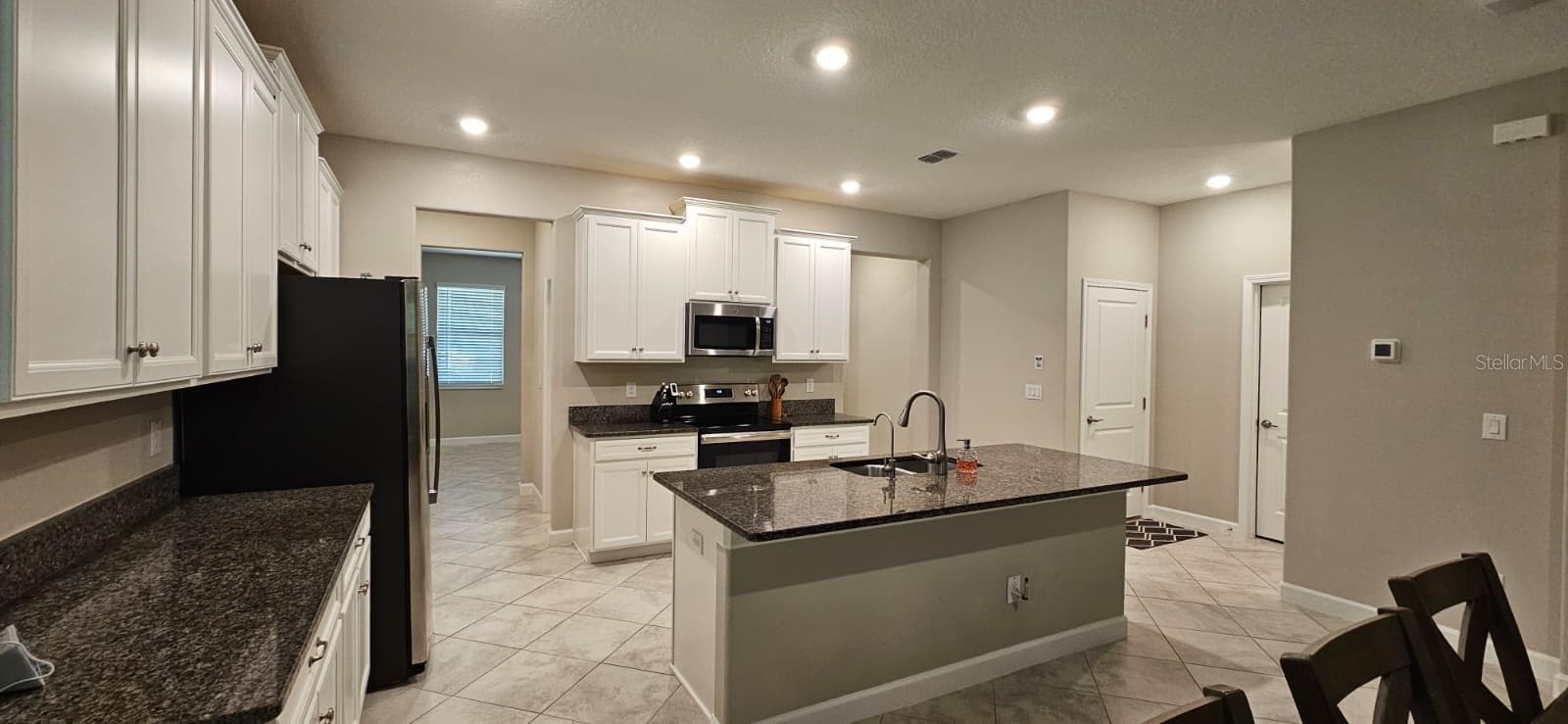 6220 Windship CT photo 5