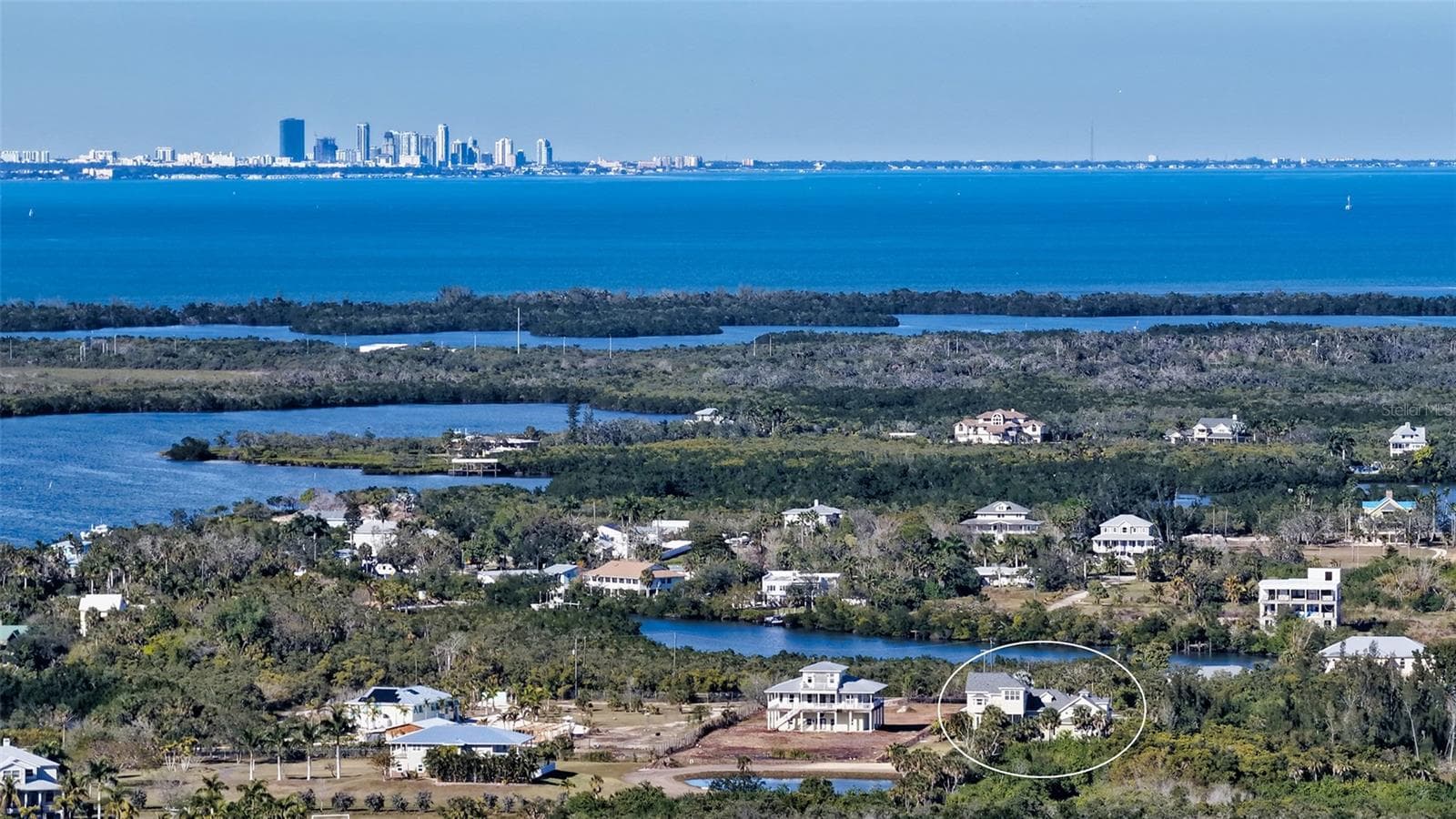 925 Bayshore Dr photo 5
