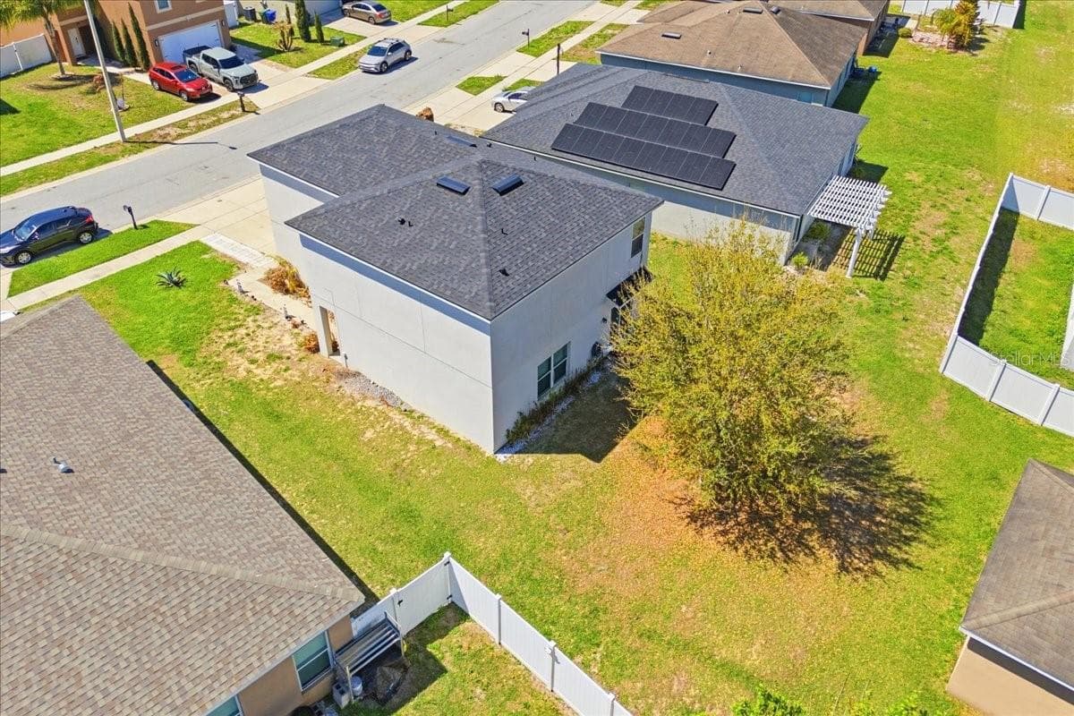 231 Haines Blvd photo 4