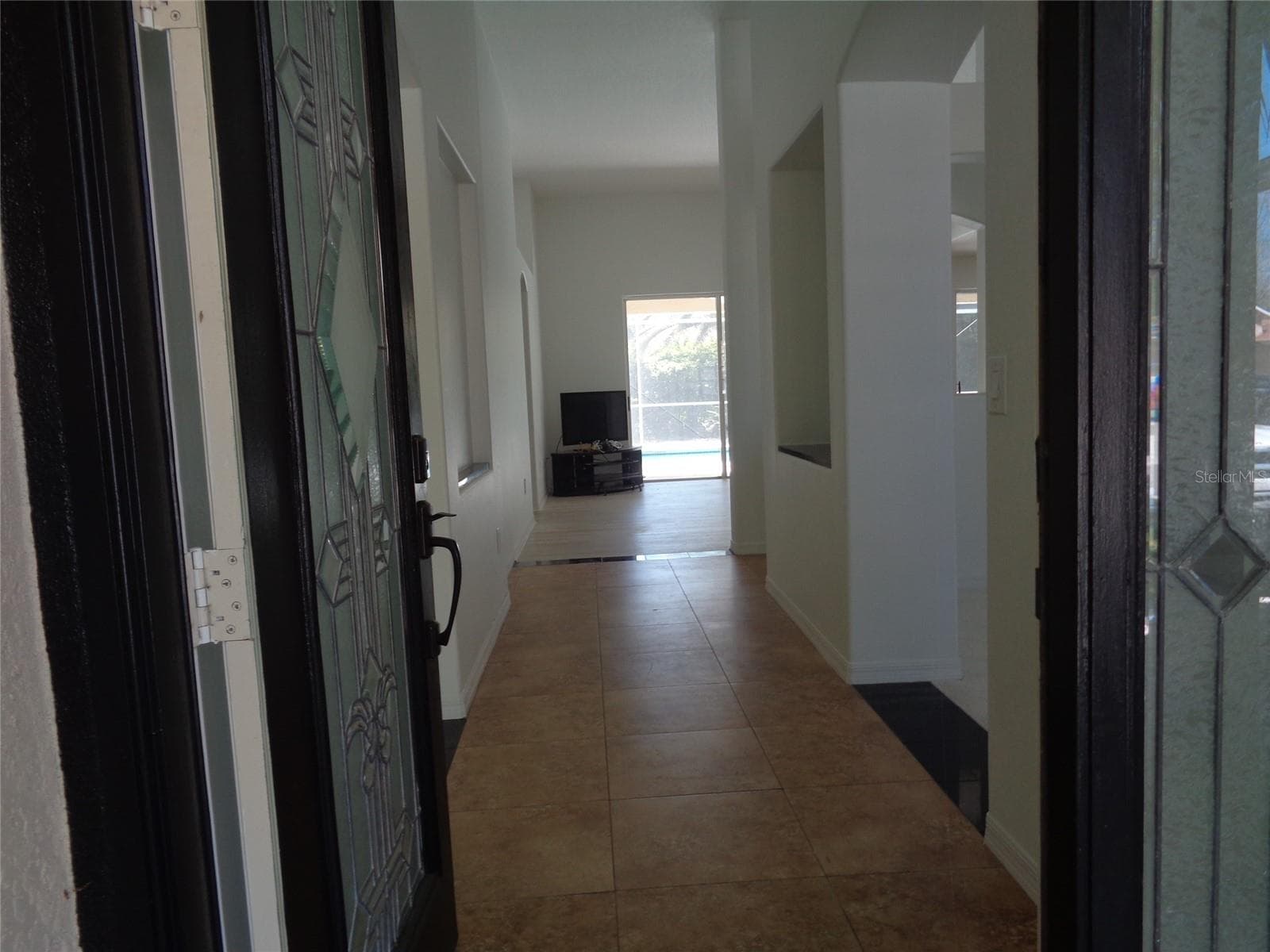 6102 Savoy Cir photo 4