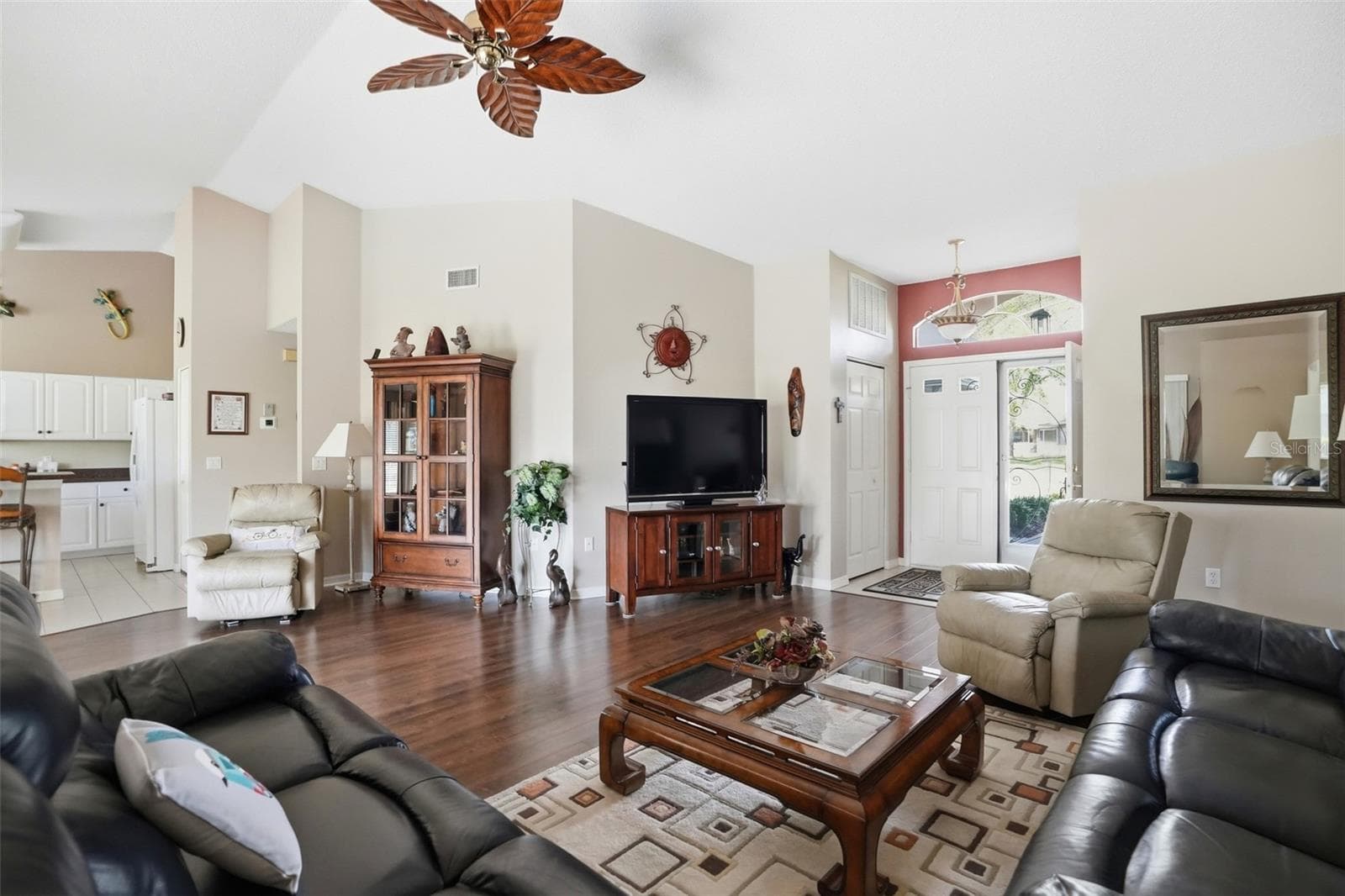 18427 Water Lily Ln photo 5