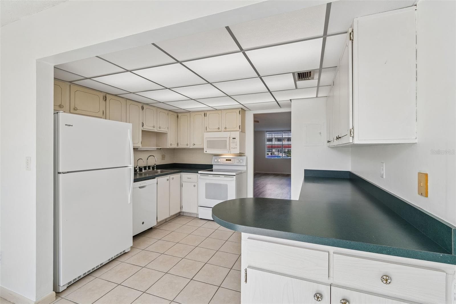 5095 Bay St NE #110 photo 5