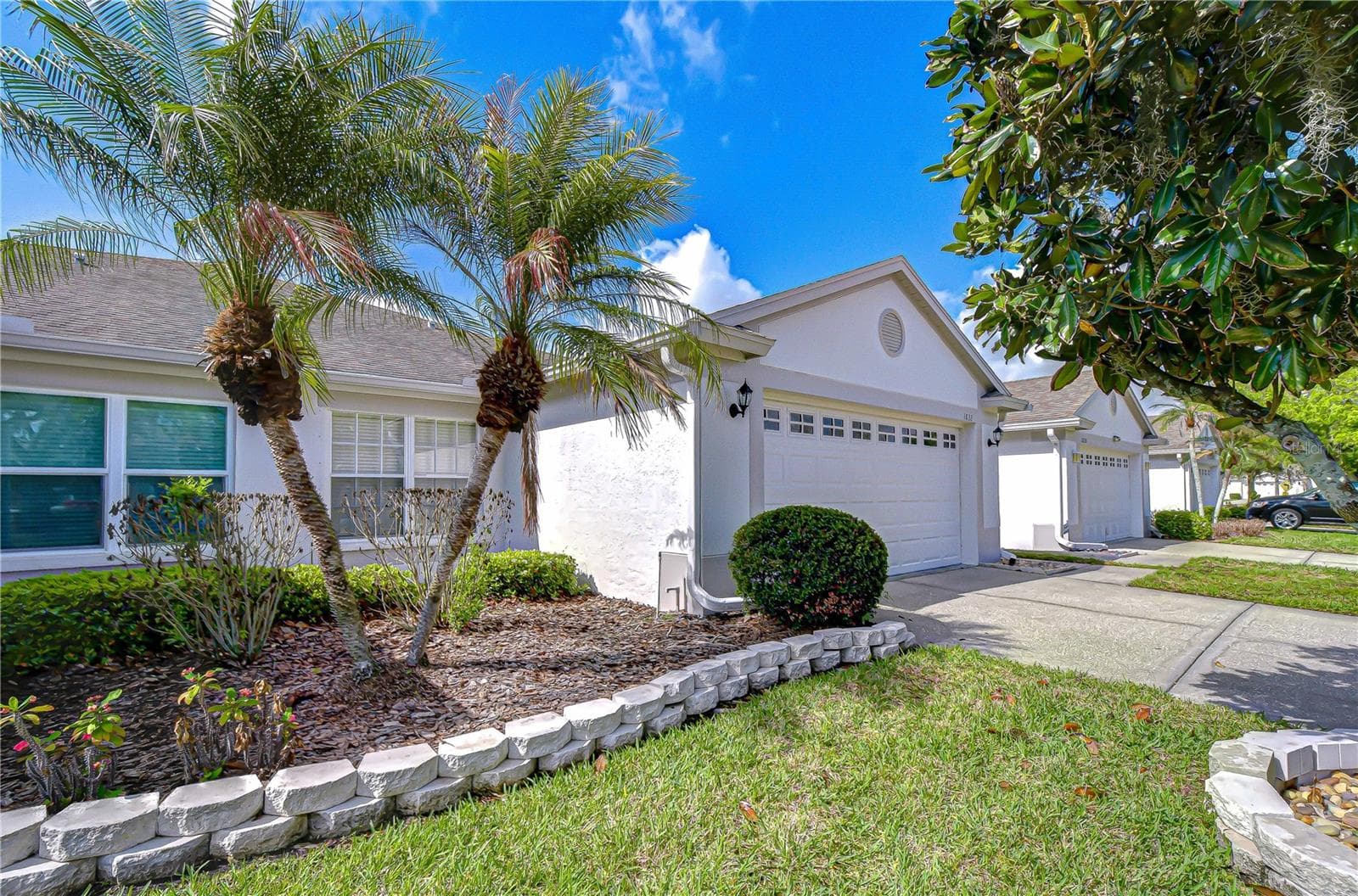 1832 Sassafras Dr