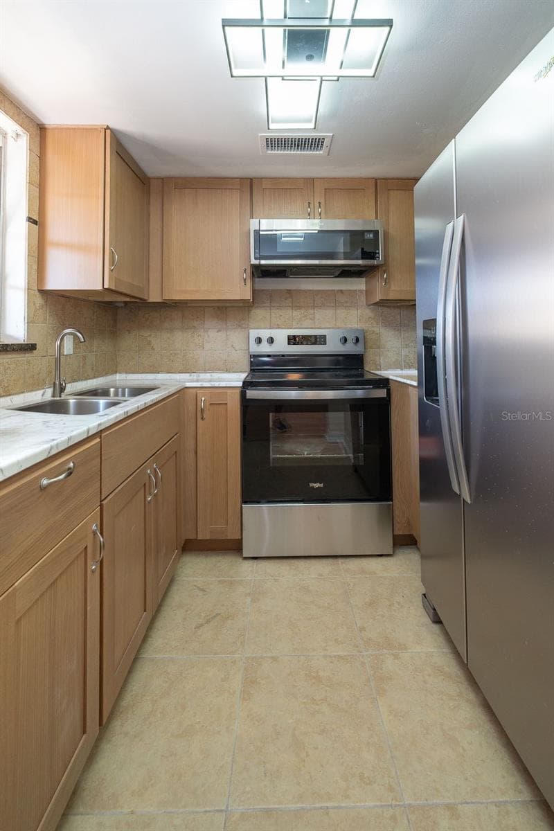 4807 Marine Pkwy #103