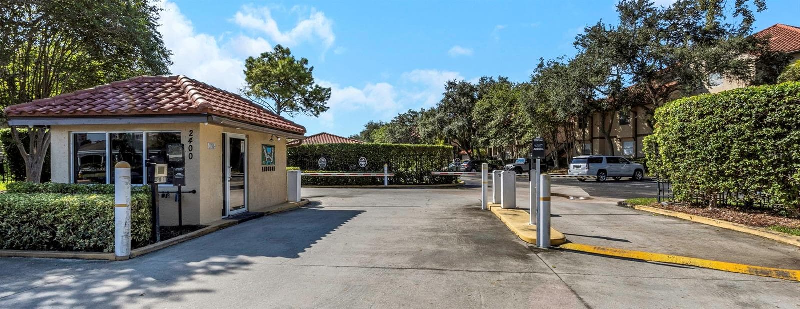 2400 Feather Sound Dr #412 photo 3