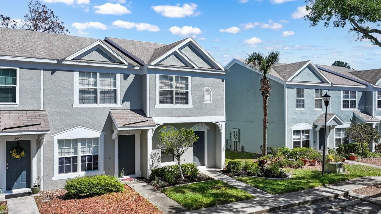 2411 Lake Woodberry Cir photo 3