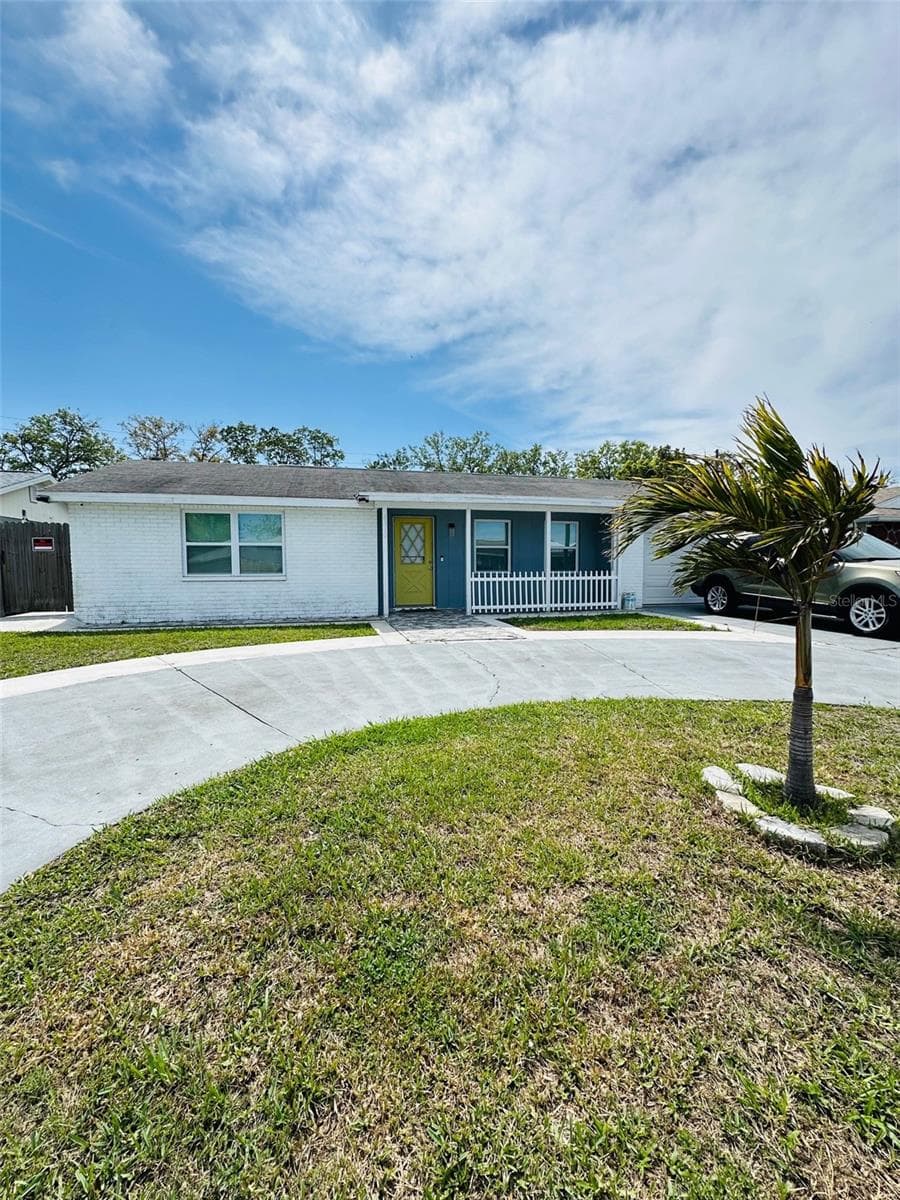 6310 Westport Dr