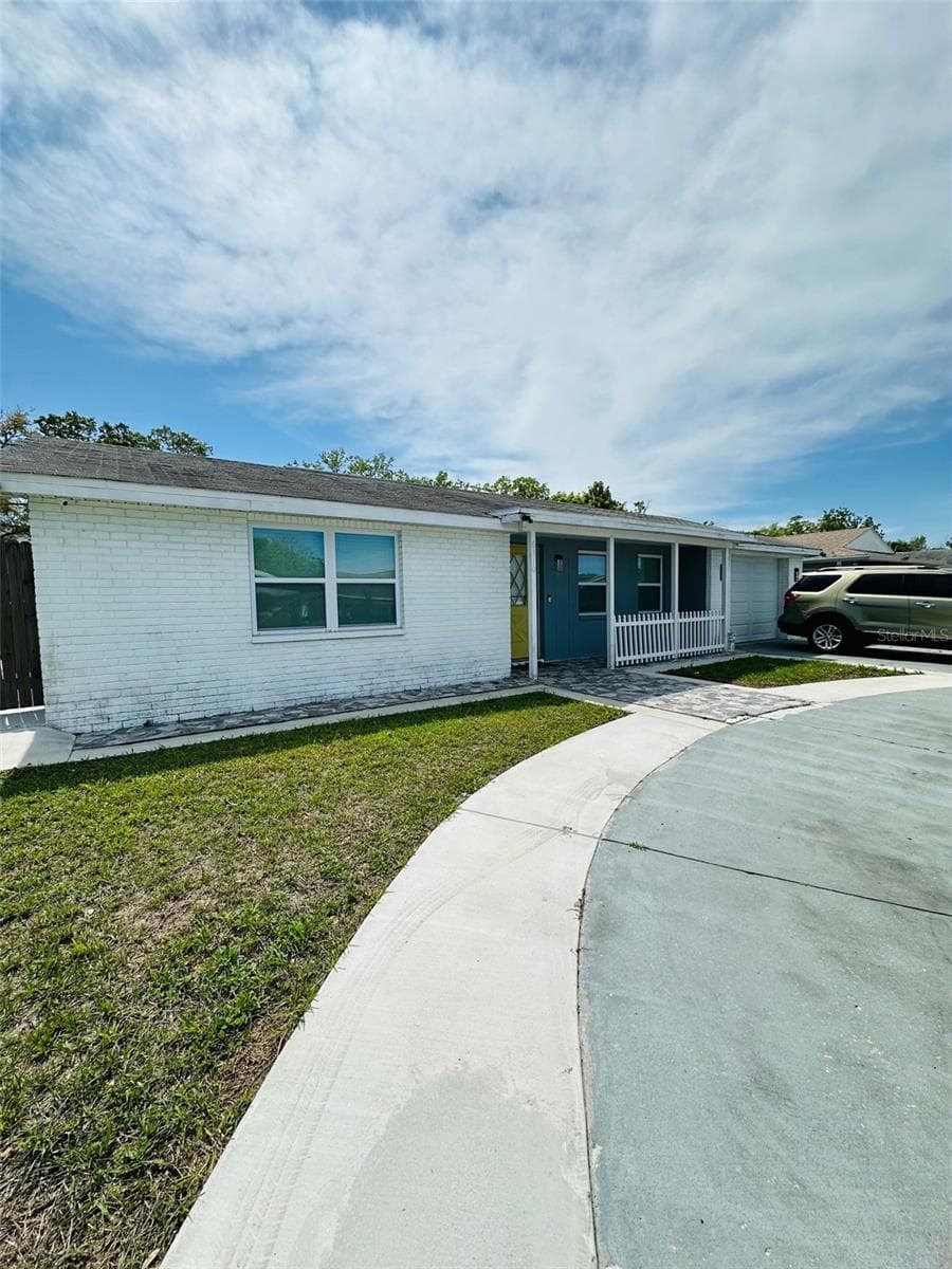 6310 Westport Dr photo 3