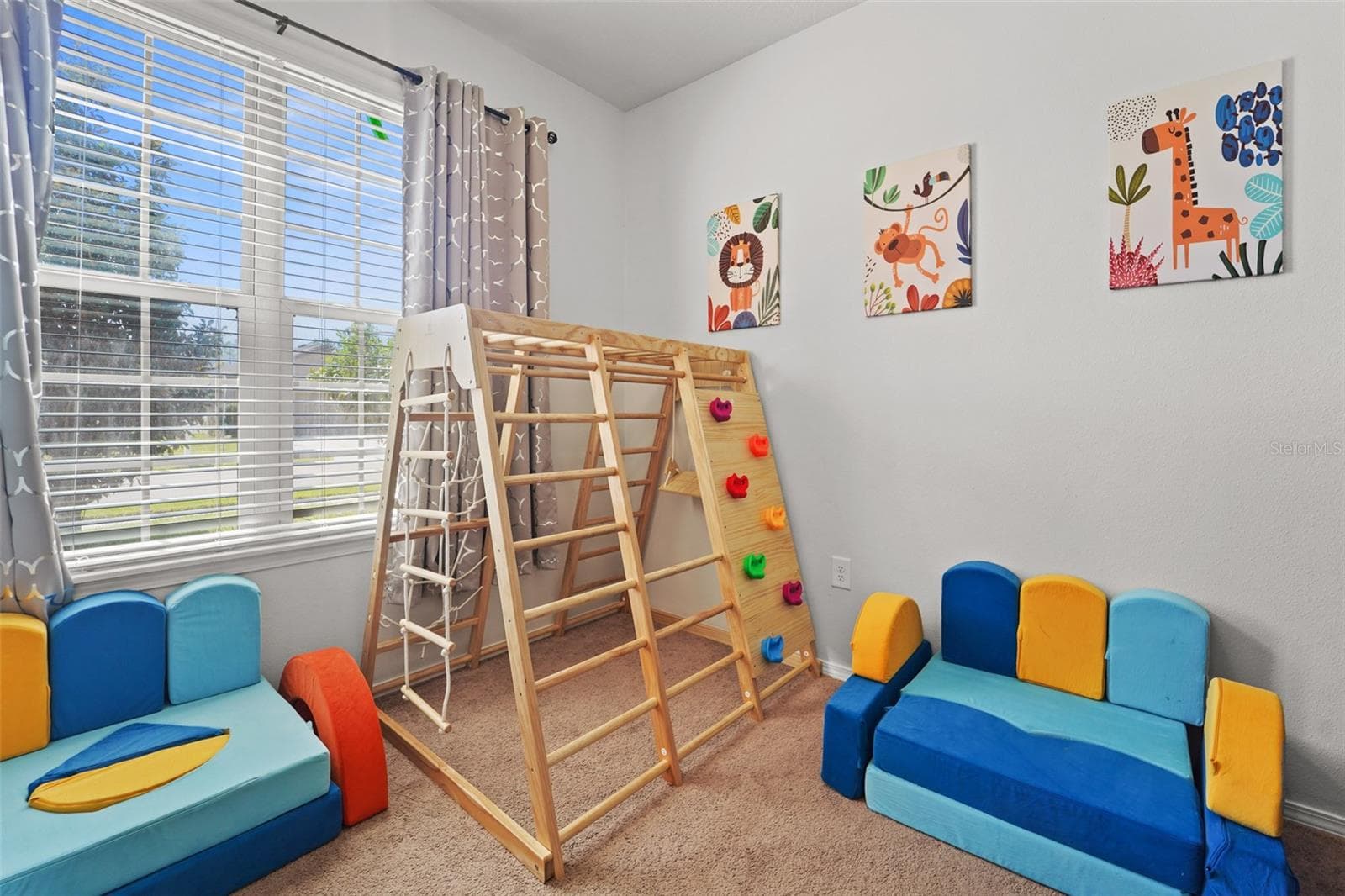 1791 Trillium Blvd photo 4