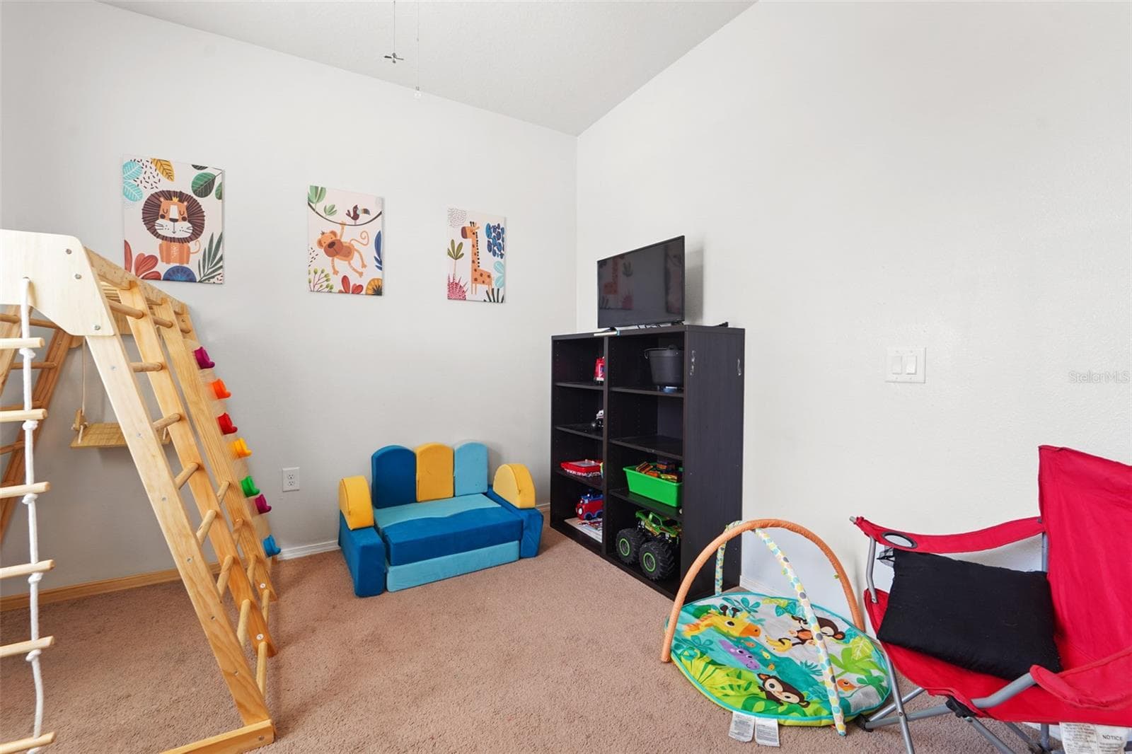 1791 Trillium Blvd photo 5