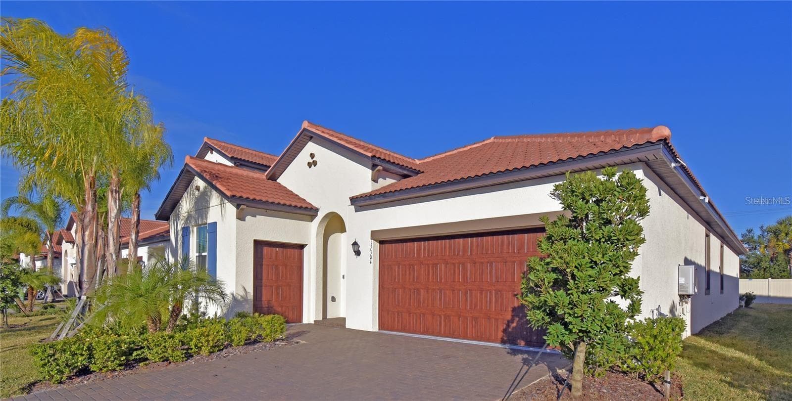 17304 Banded Gold Ln photo 5