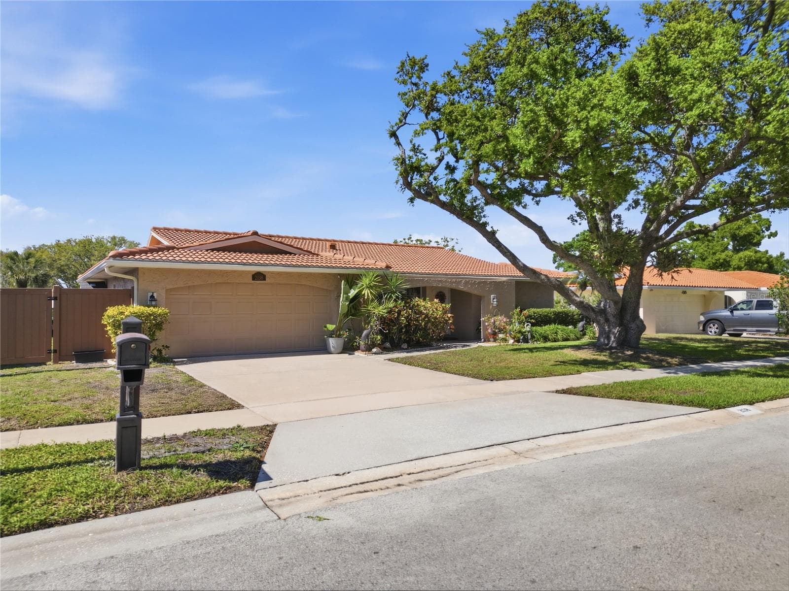 2138 Egret Dr photo 4