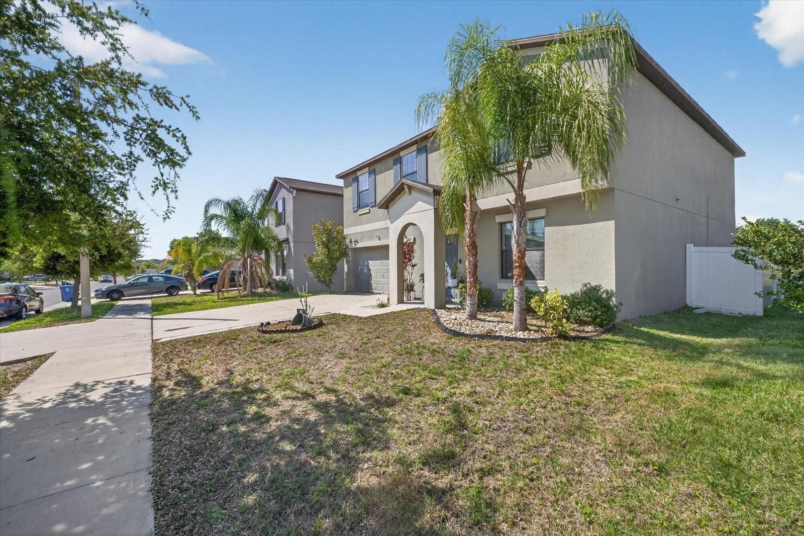14825 Crescent Rock Dr photo 3