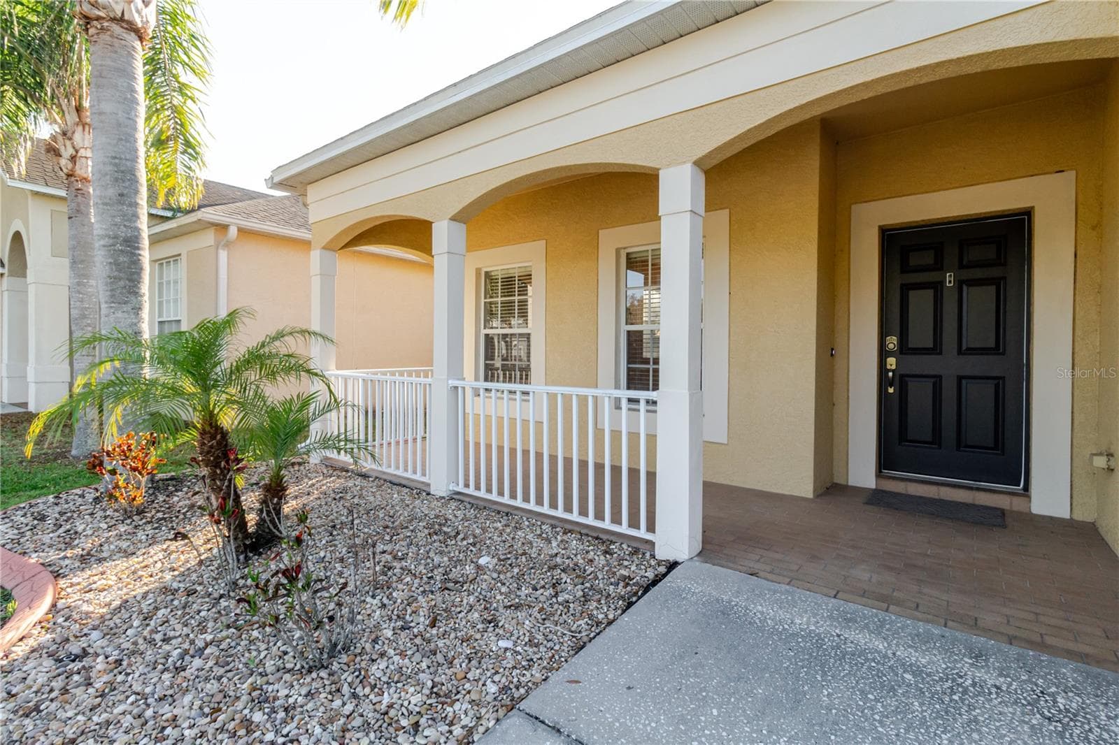 3037 Downan Point Dr photo 3