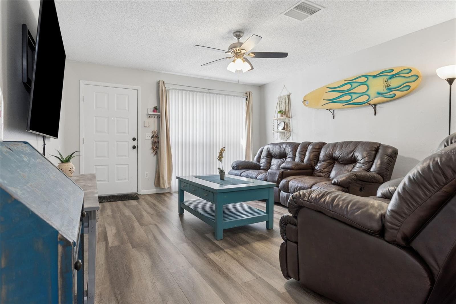 425 Kensington Lake Cir photo 4