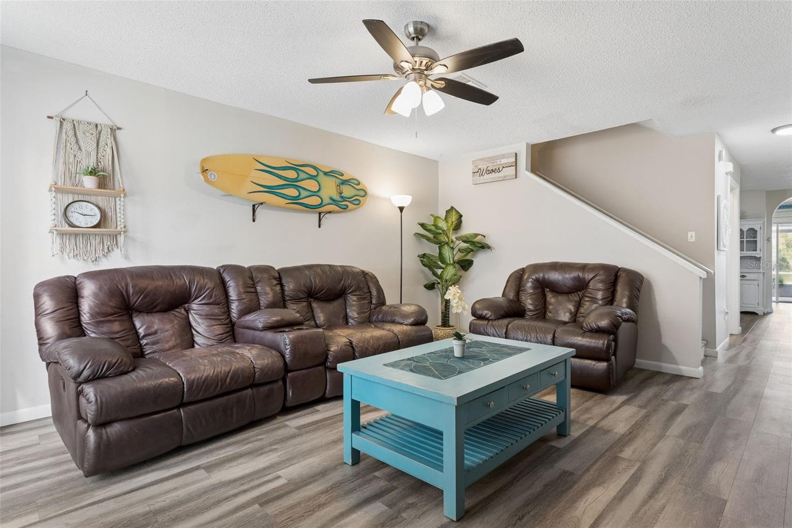 425 Kensington Lake Cir photo 5