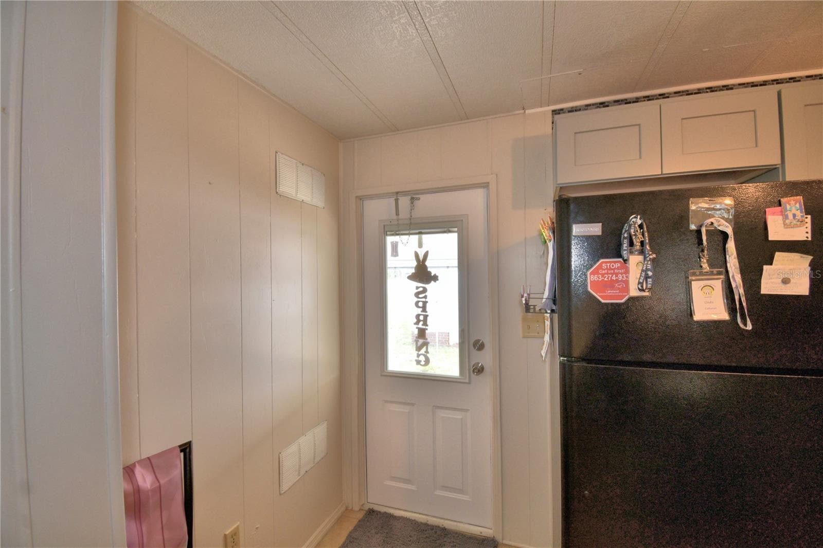 4918 Rosewood St photo 4
