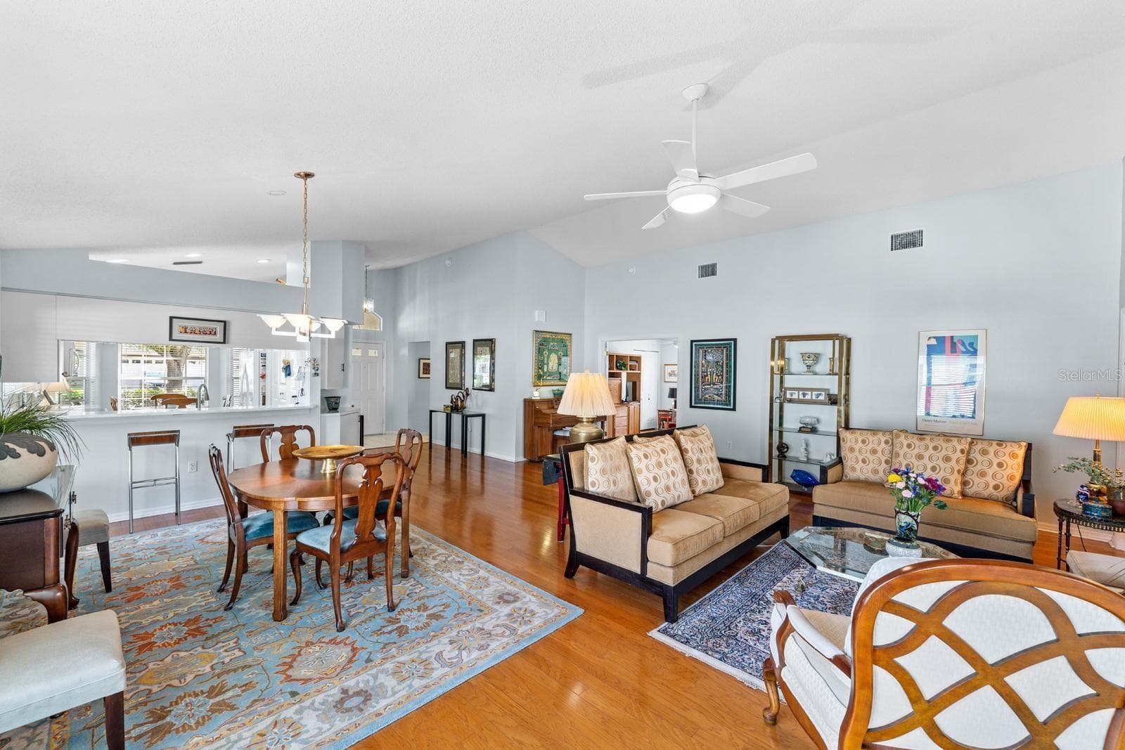 1249 Winding Willow Dr photo 5