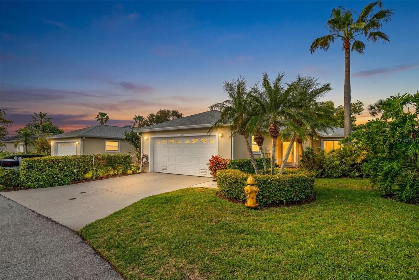 2515 Lantana Ln photo 4