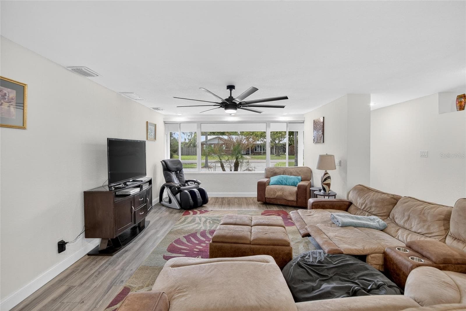723 W Pinedale Dr photo 4