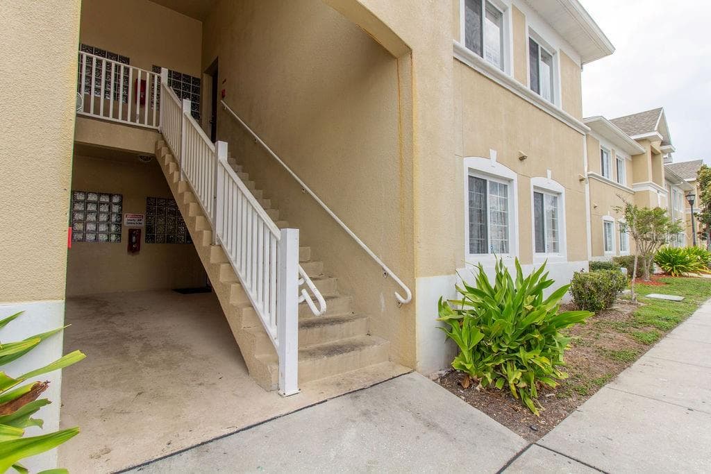 6445 Cypressdale Dr #102 photo 4