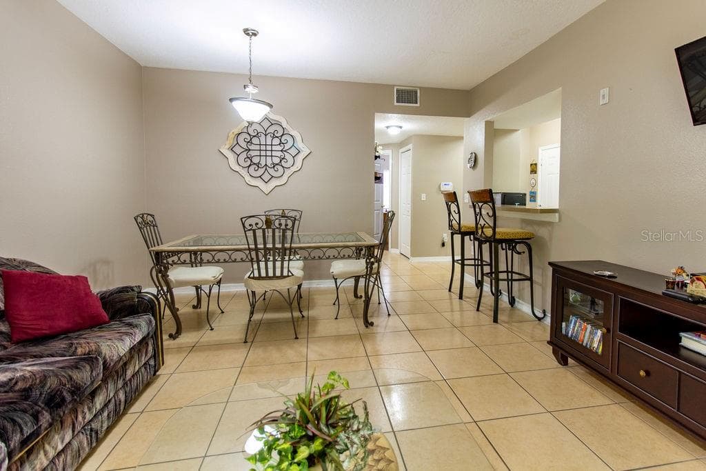 6445 Cypressdale Dr #102 photo 5