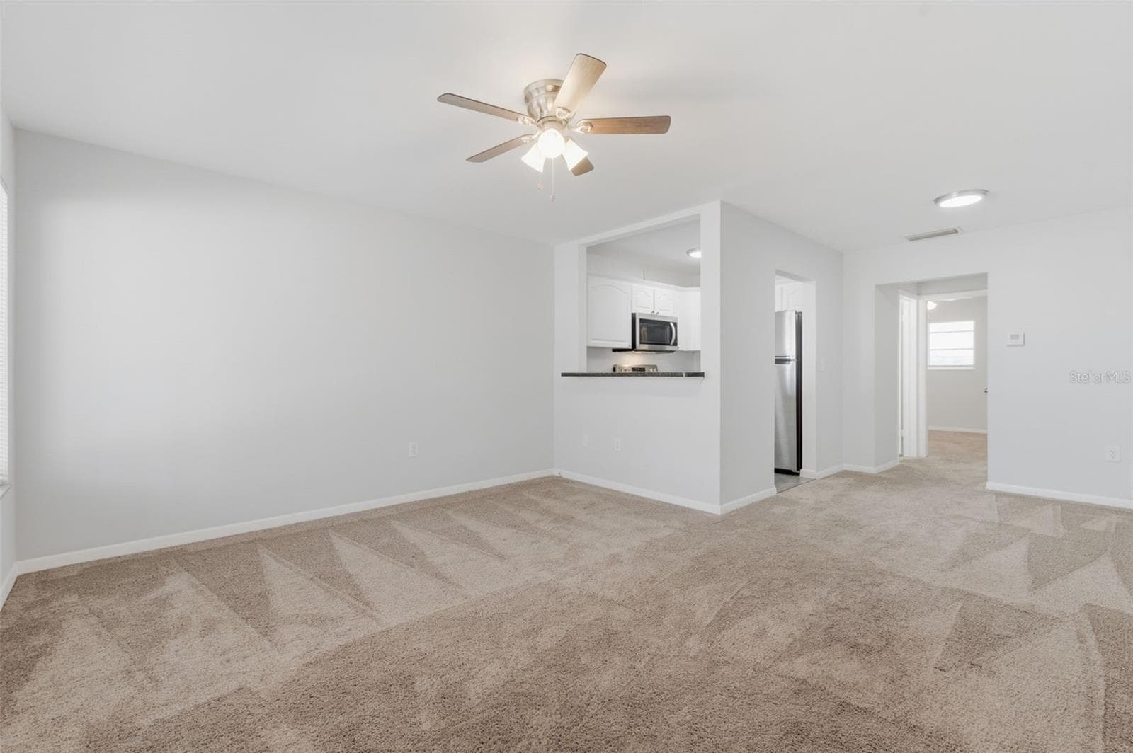 1257 Drew St #14 photo 4