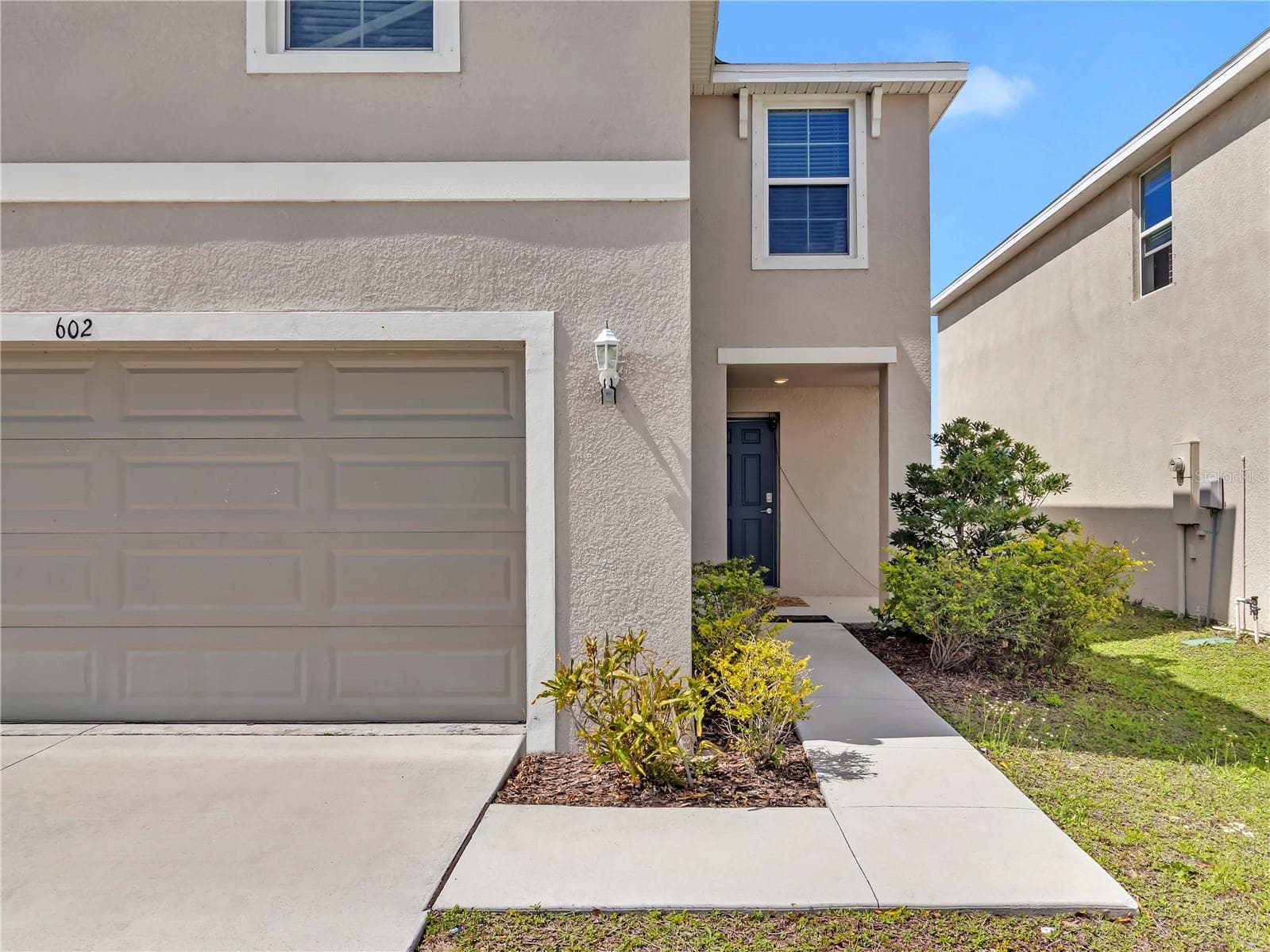602 Olive Conch St