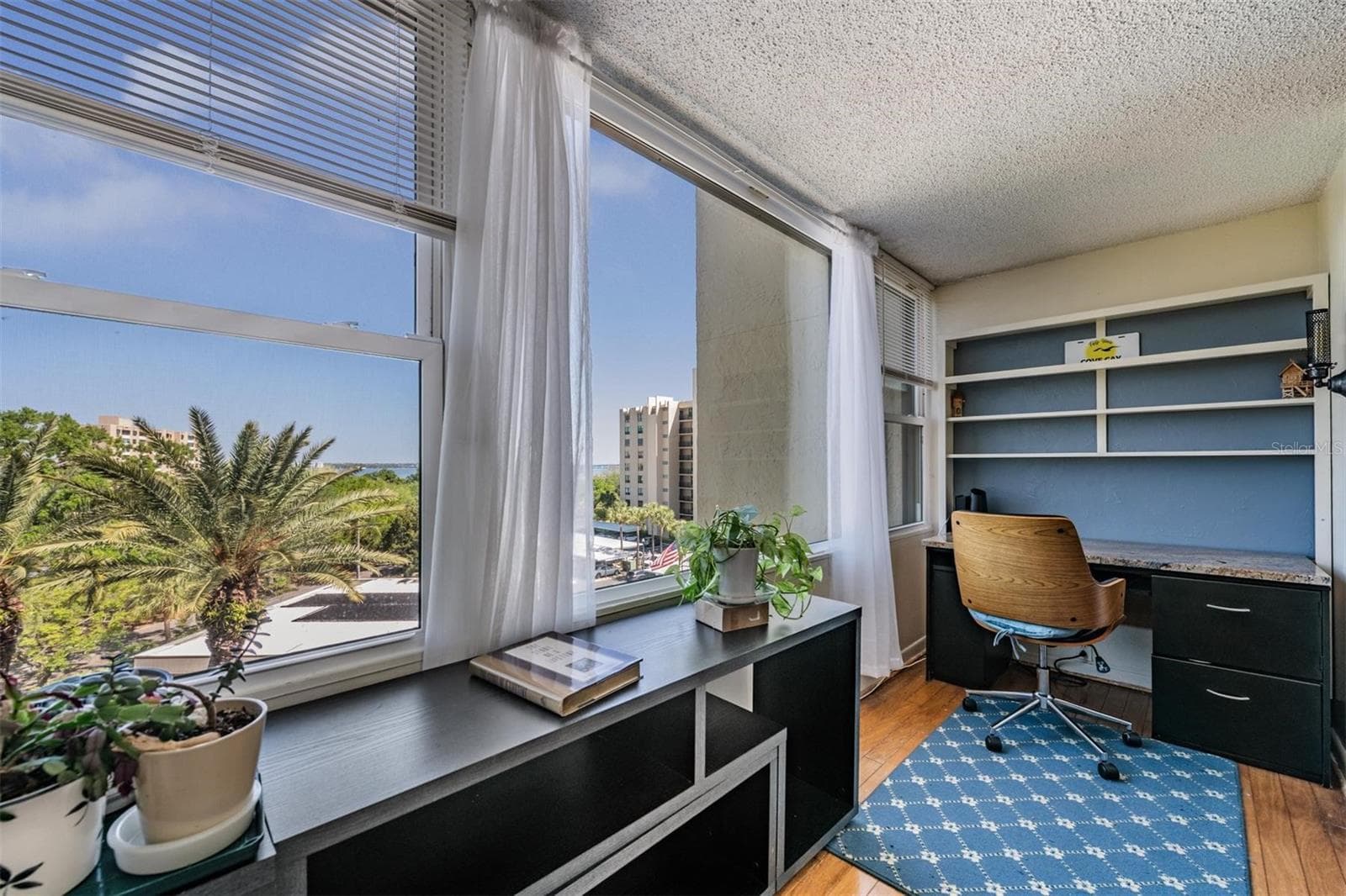 2621 Cove Cay Dr #606 photo 3