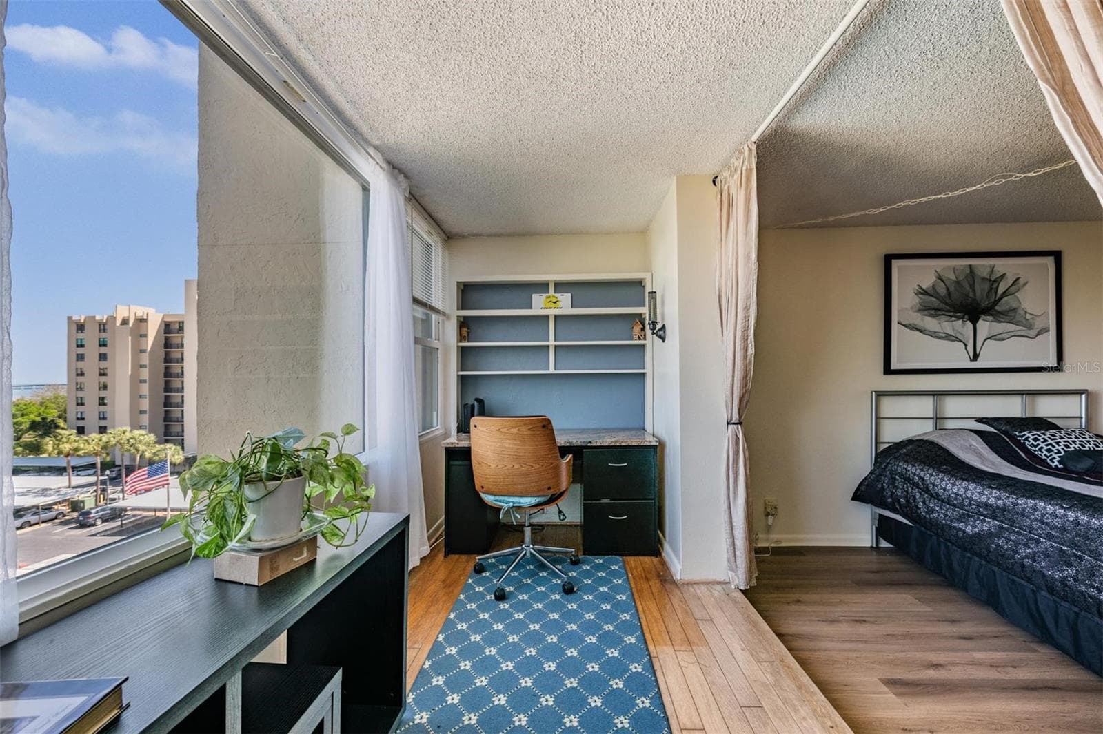 2621 Cove Cay Dr #606 photo 4