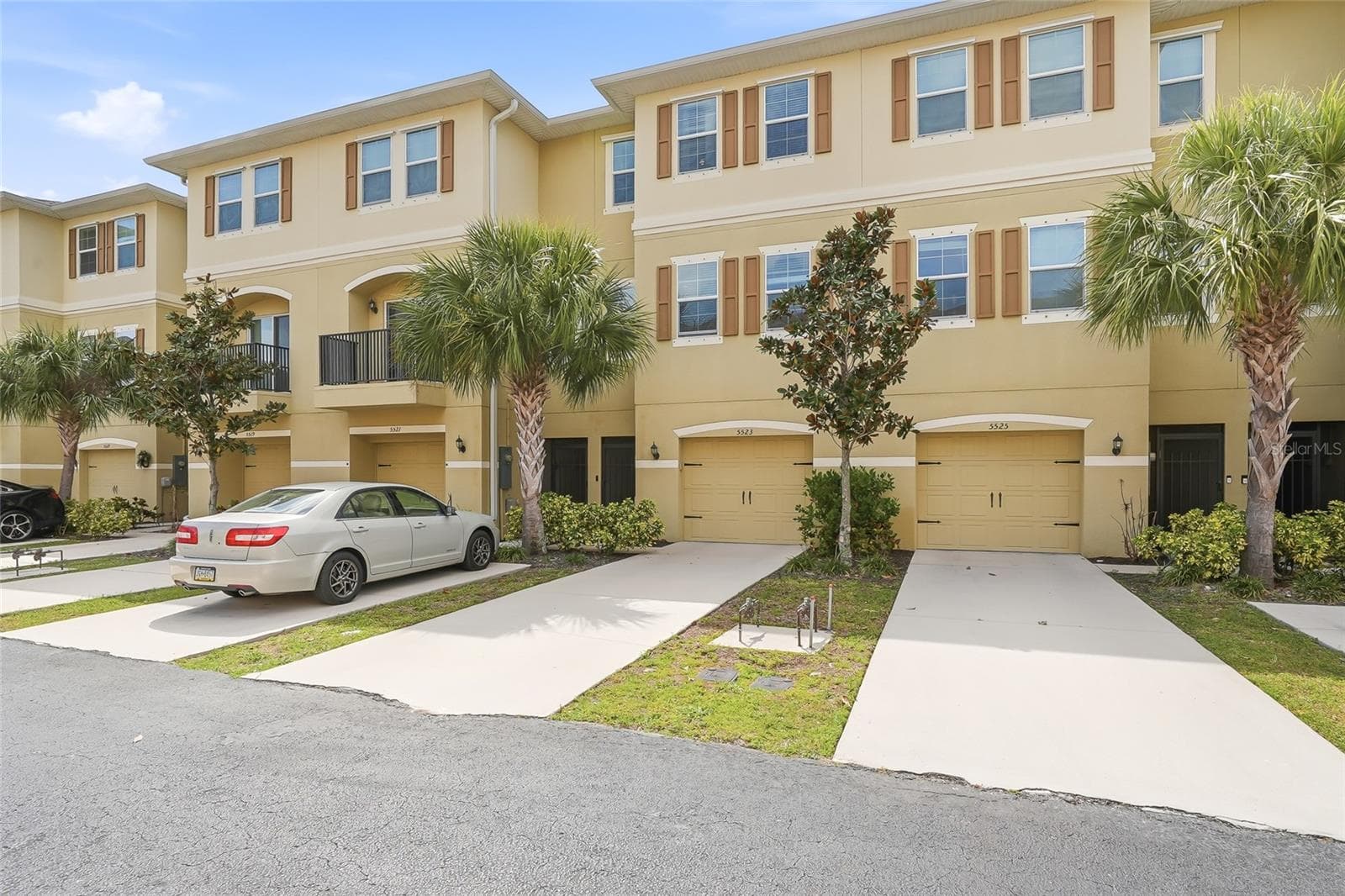 5523 Yellowfin CT