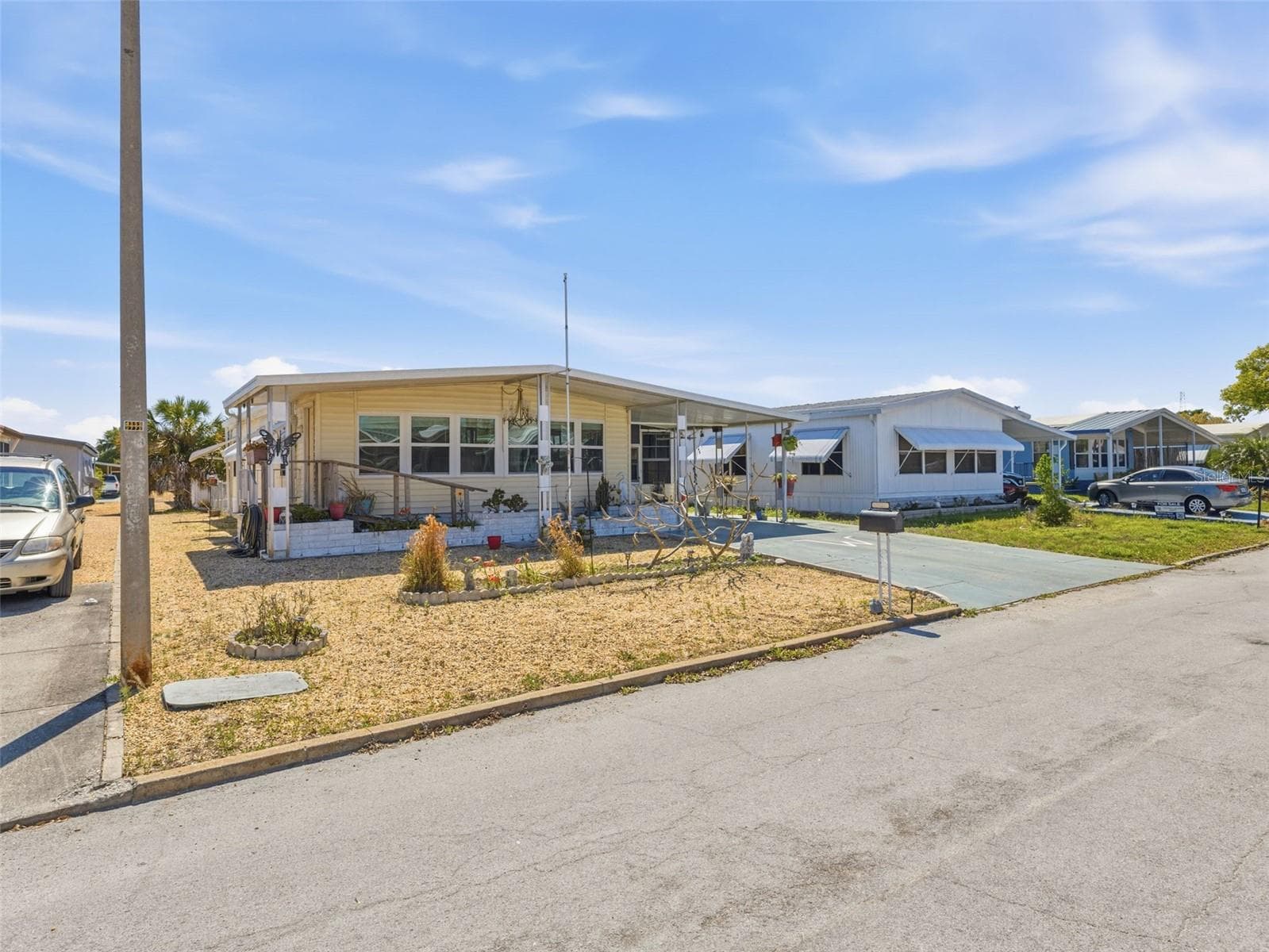 7402 Cascade Dr