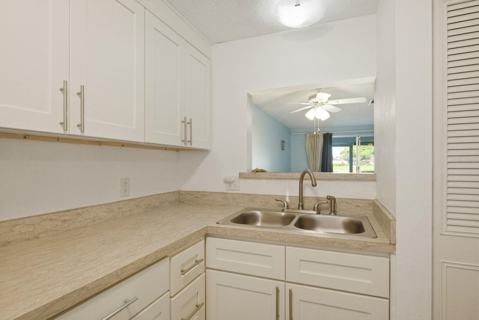 3309 Trophy Blvd photo 5