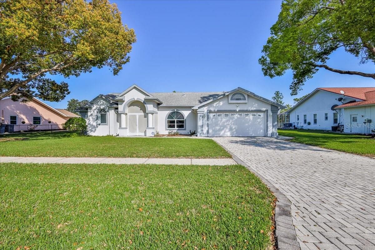 13377 Bolton CT photo 5