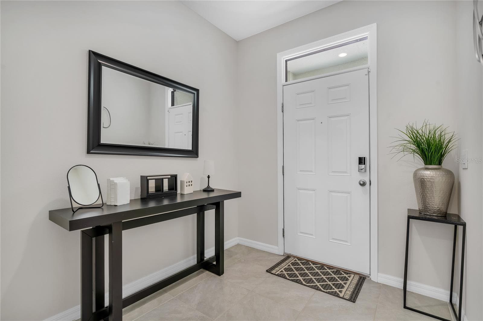 11175 Crescent Deer Dr photo 3