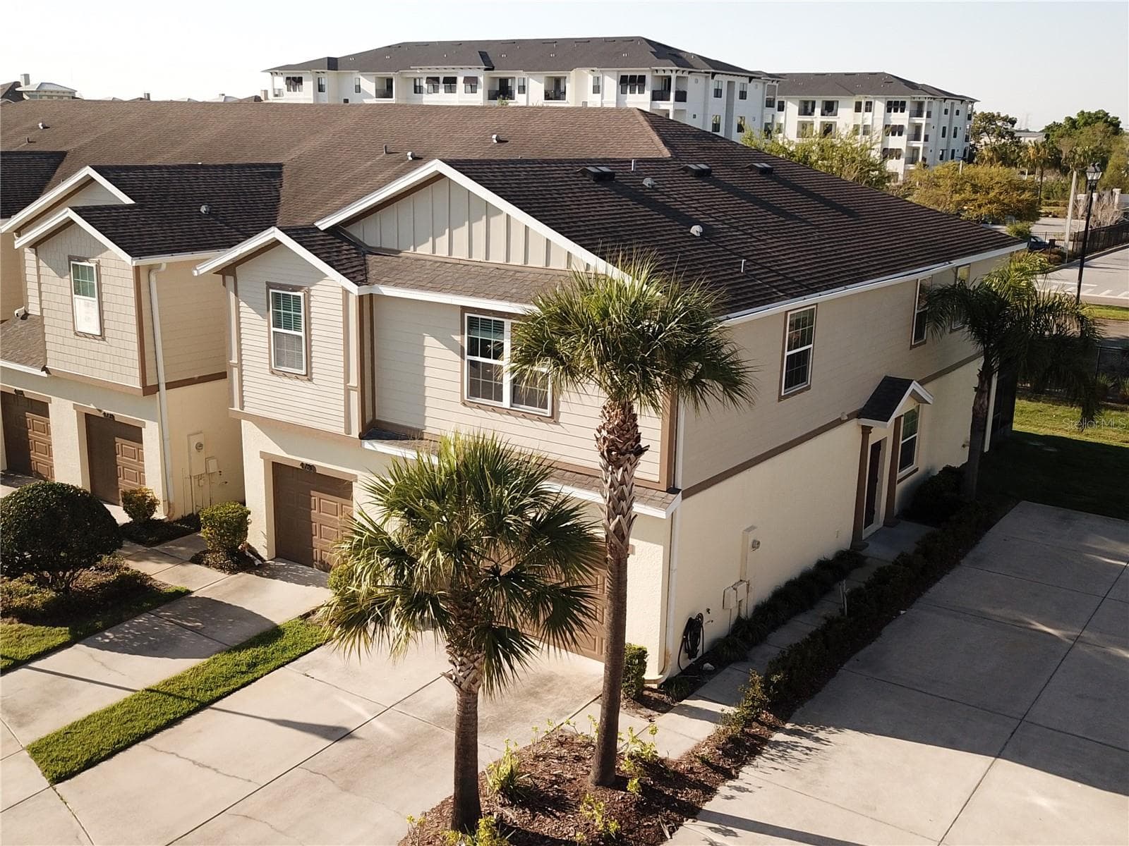 4782 White Sanderling CT photo 3
