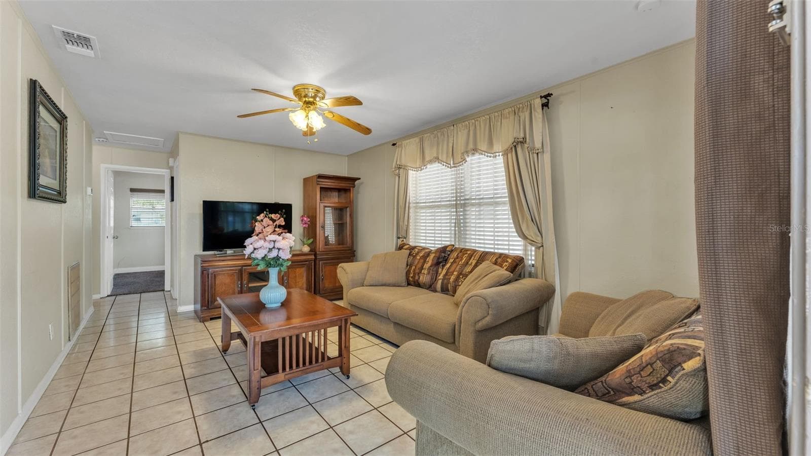 515 W Easy St St photo 4