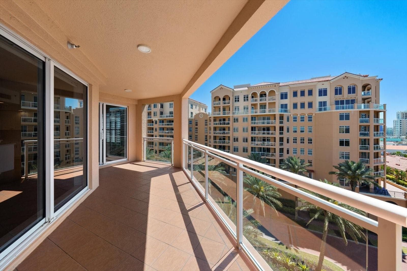 521 Mandalay Ave #701 photo 5