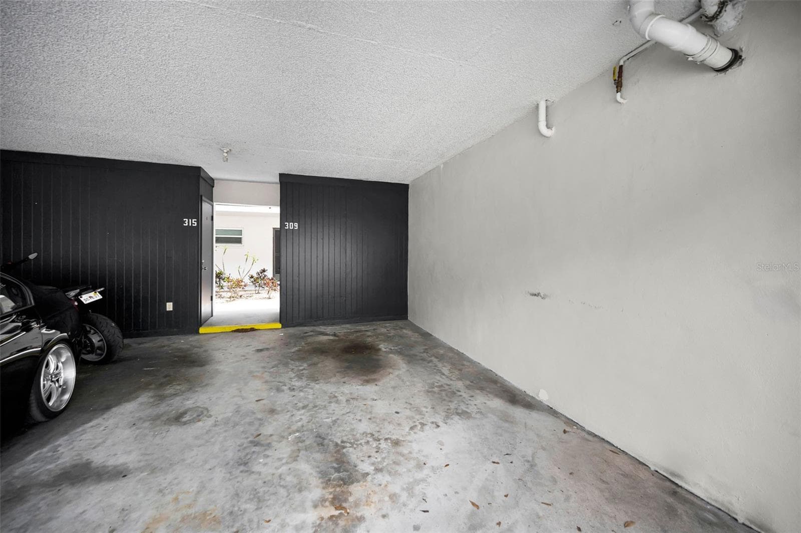 1127 King Arthur CT #309 photo 5